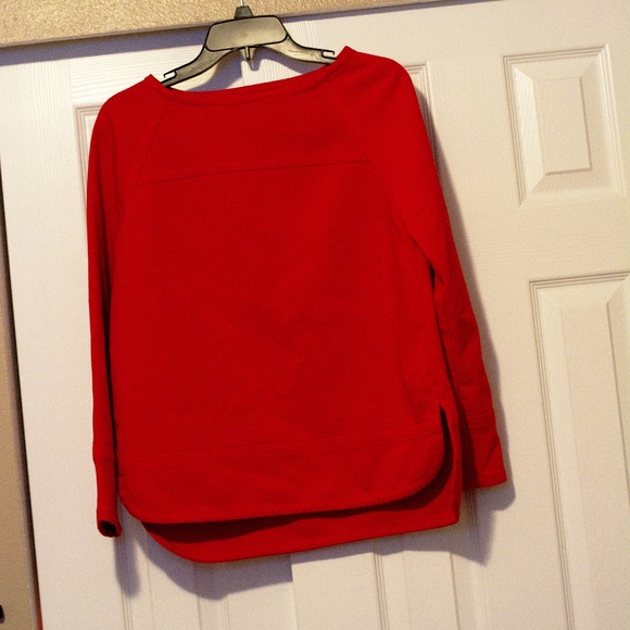 Red Top - Picture 1 of 1